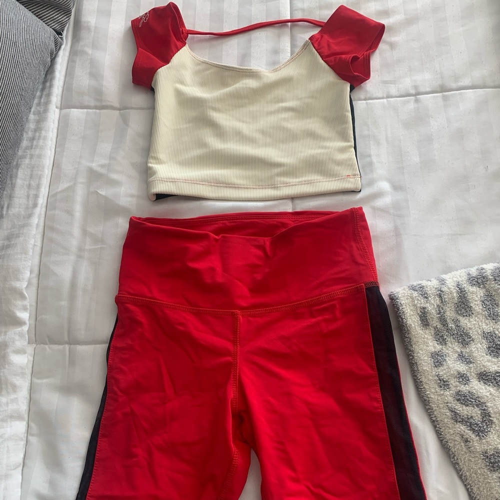 Adult Small Tiger Friday Dance Set
